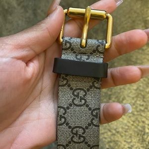 Authentic men’s Gucci belt
